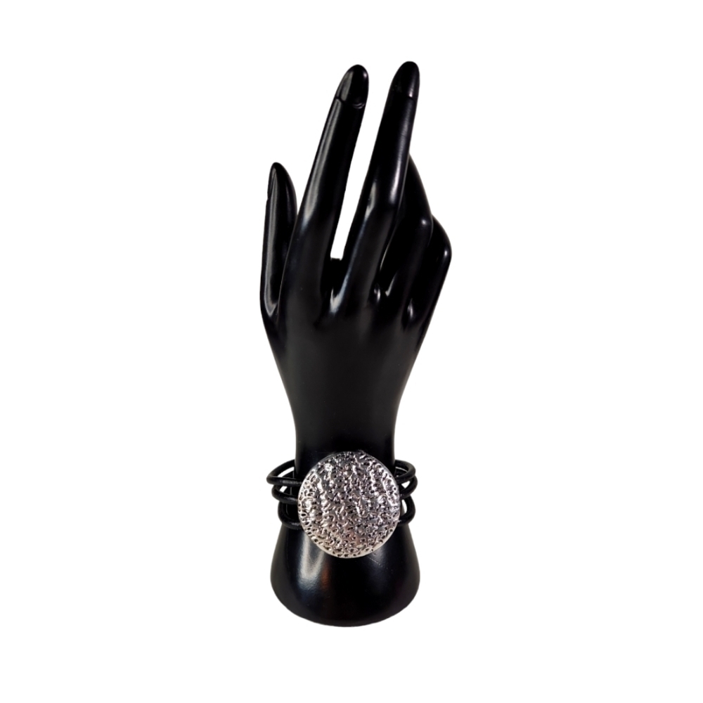 Silver Disc Leather Bracelet